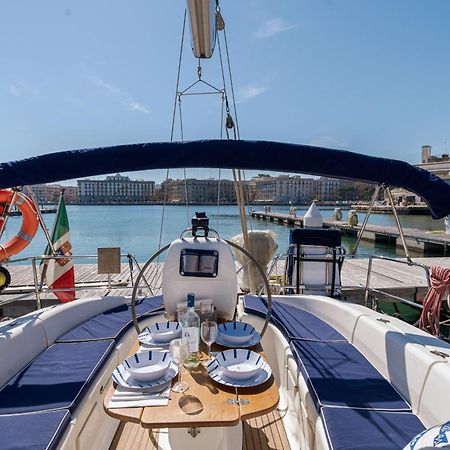 Charming Sailing Boat - Le Dimore Di Ines Bari Extérieur photo